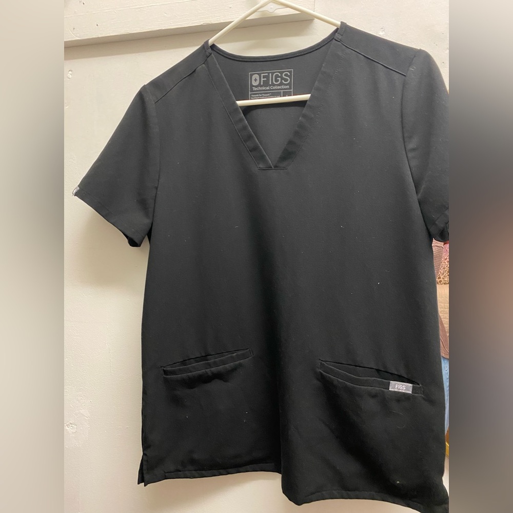 Figs black Casma Three pocket scrub top size S